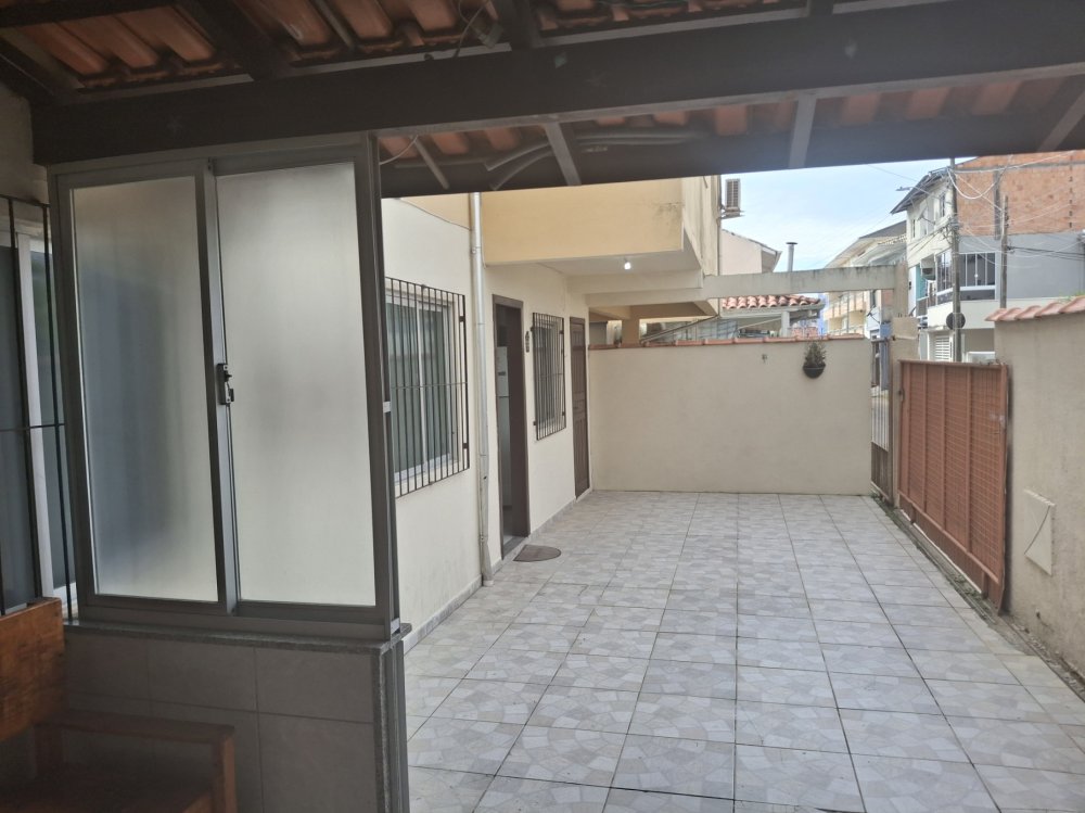 Apartamento - Temporada - Ingleses do Rio Vermelho - Florianópolis - SC